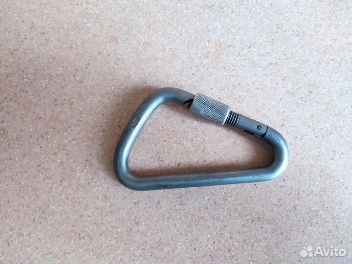 Карабин для альпинизма СССР