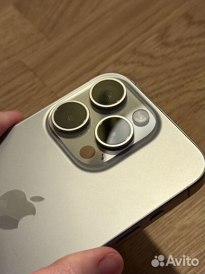 iPhone 15 Pro, 256 ГБ