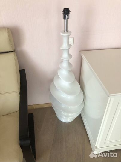 Торшер напольный белый