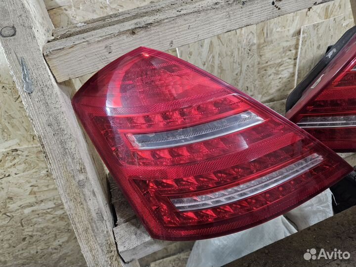 Задние фонари Mercedes w221 рестайлинг