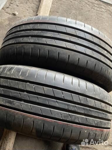 Goodyear EfficientGrip 215/50 R17