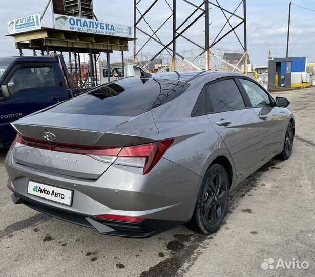 Hyundai Elantra 2.0 AT, 2022, 3 300 км