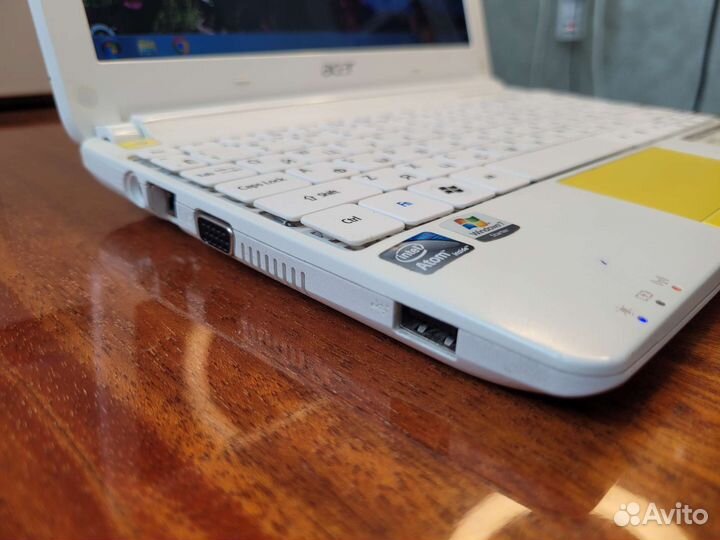 Ультрабук Acer 4 ядра, жёлтый