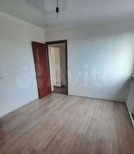 2-к. квартира, 40 м², 2/2 эт.