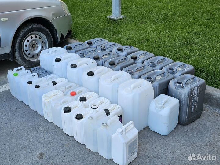 Канистра пластиковая 20, 10, 5 литров