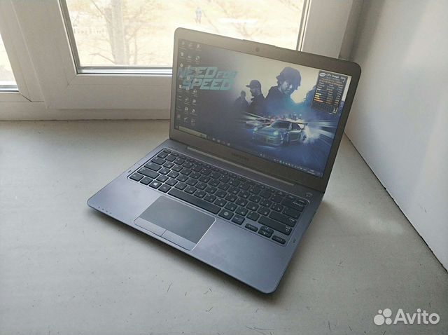 Ноутбук Samsung 13,3 i5/6Gb/SSD 120Gb