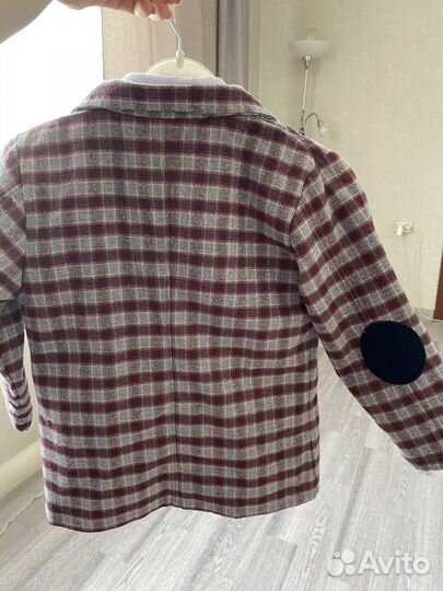 Продам костюм для мальчика