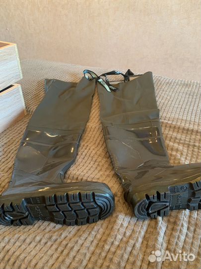 Сапоги болотники