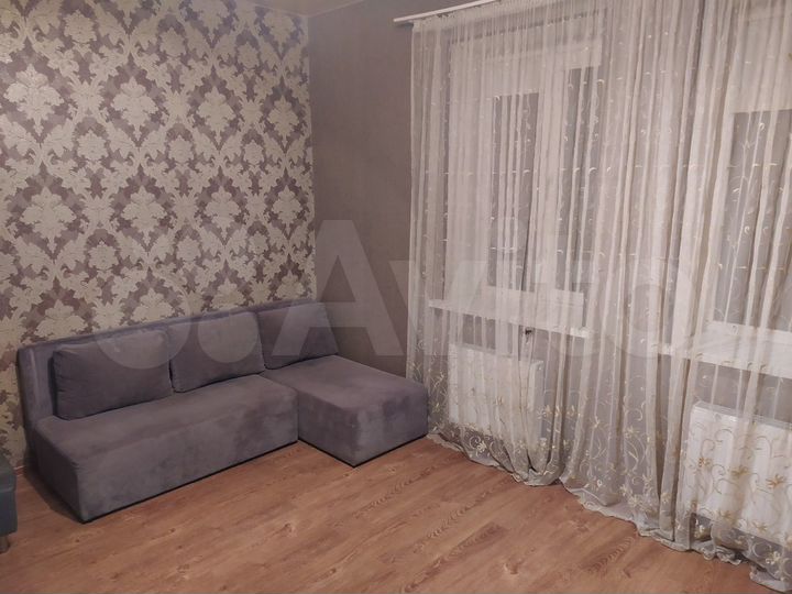 1-к. квартира, 43 м², 1/5 эт.