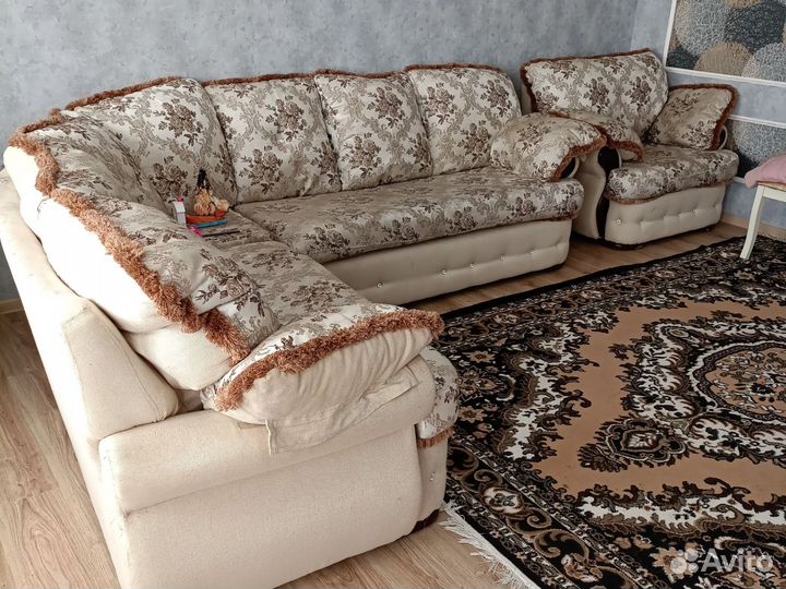 Большой угловой диван модульный бу