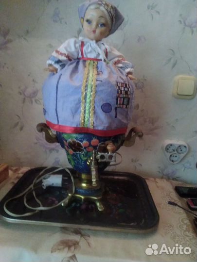 Самовар электрический расписной.кукла на самовар