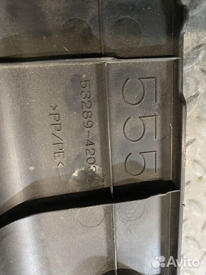 Накладка рамки панели радиаторов тойота раф 4