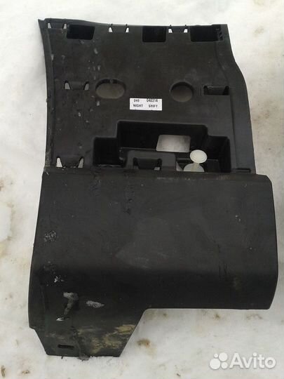 Range Rover 2013-2017г L405 сапожок накладка крыла