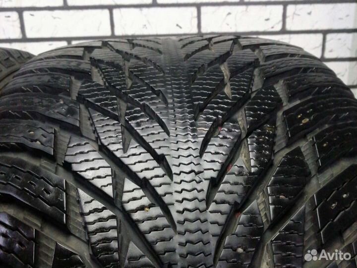 Nokian Tyres Hakkapeliitta R3 275/40 R19 101T