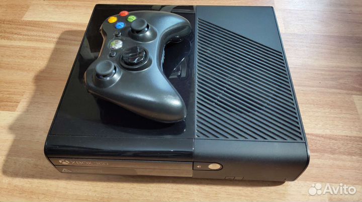 Xbox 360E 250Gb Freeboot