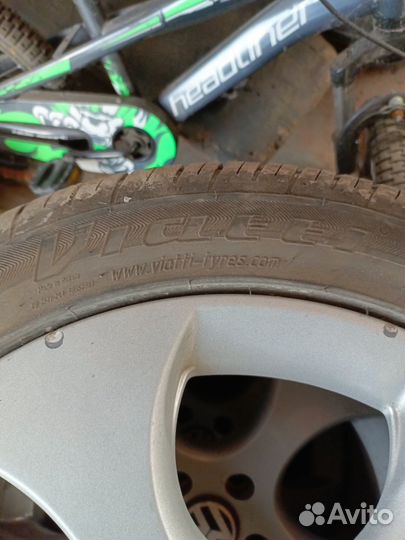 Viatti Strada Asimmetrico 205/50 R17