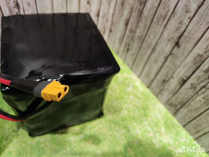 АКБ LiFePo4 12В 60Ач hnnx-126020