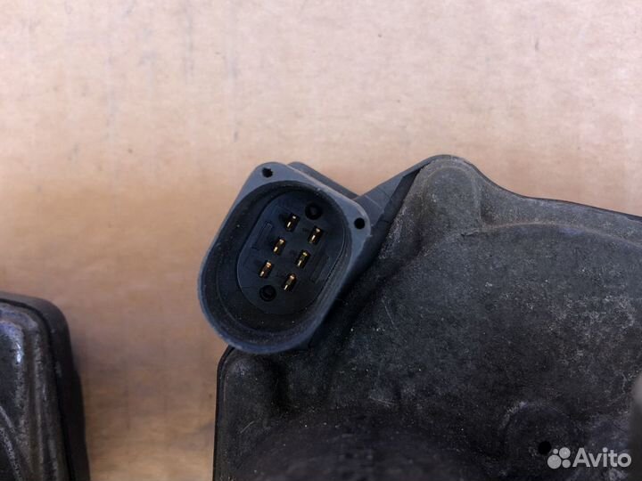 Дросильная заслонка Фольксваген пассат Б6 1.8,2.0