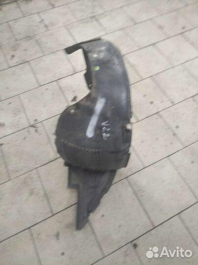 Подкрылок передний Kia Ceed JD