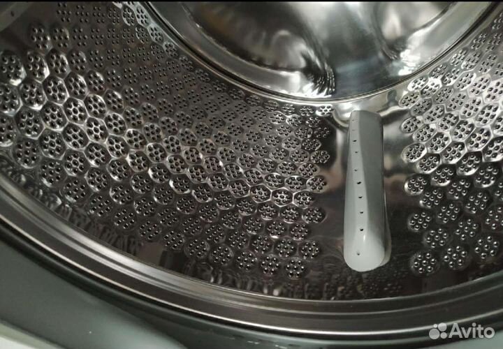 Стиральная машина «Electrolux EWF1687HDW» на 8 кг