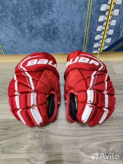 Перчатки хоккейные Bauer Vapor X900 Lite