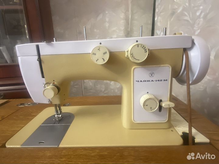 Швейная машинка СССР Чайка