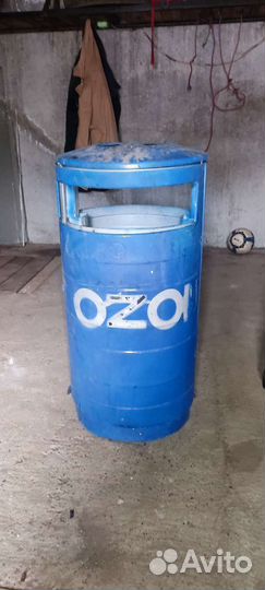 Уличная мусорка