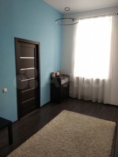 2-к. квартира, 40 м², 1/4 эт.