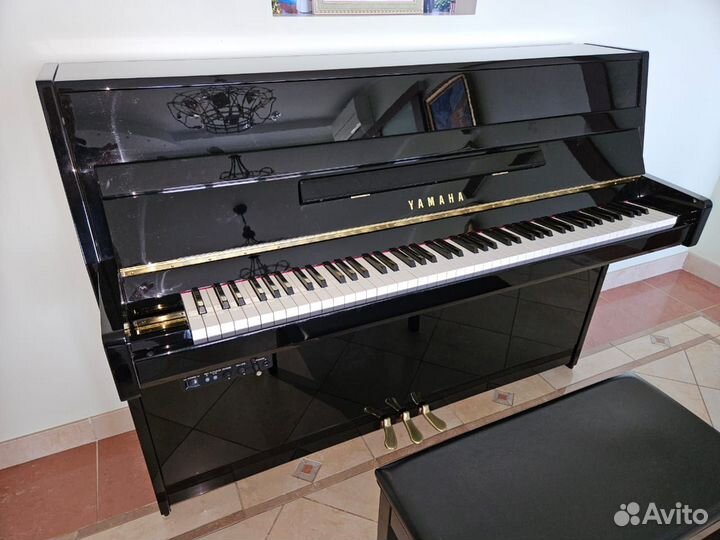 Акустическое пианино Yamaha с беззвучной функцией