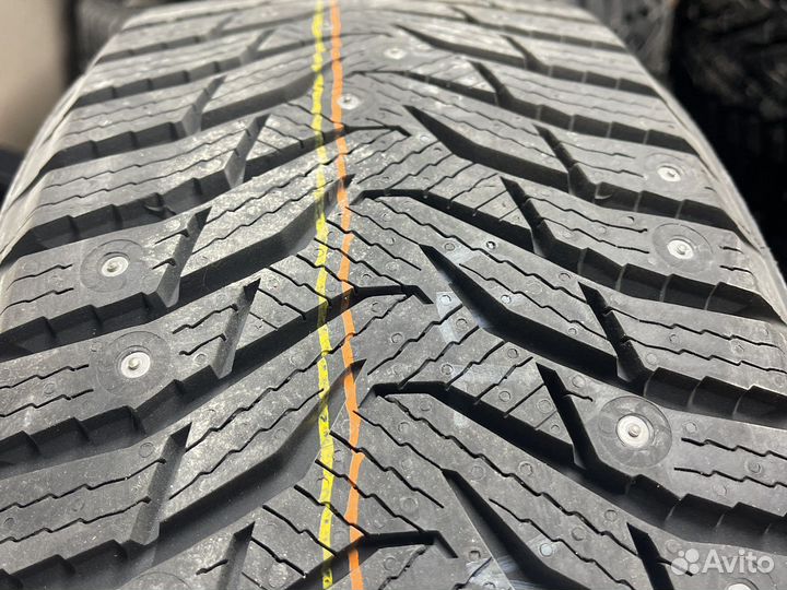 Kumho WinterCraft Ice WI31 205/50 R17 93T