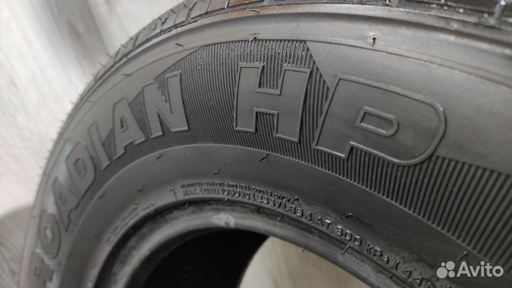 Nexen Roadian HT 275/60 R17
