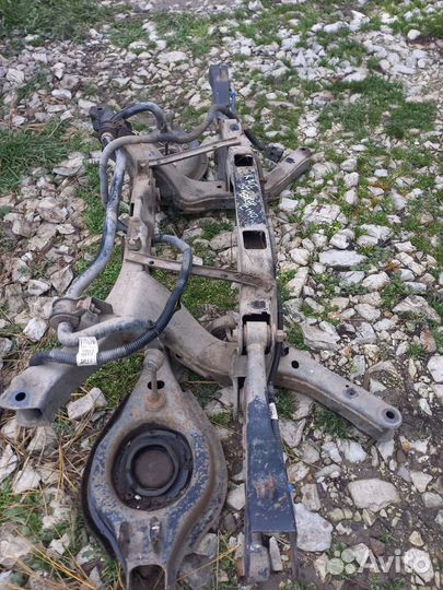 Шевроле каптива С140 2.2 подрамник задний