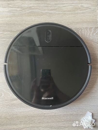 Робот пылесос с влажной уборкой