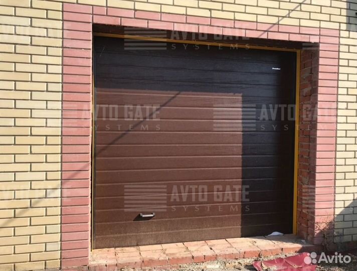 Ворота секционные гаражные