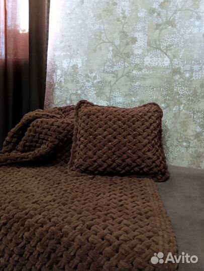 Пледы и наволочки