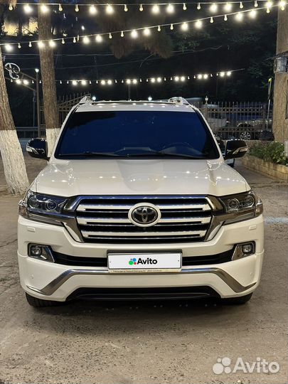 Toyota Land Cruiser, 2016