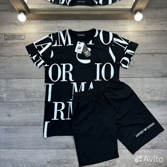 Костюм Emporio Armani