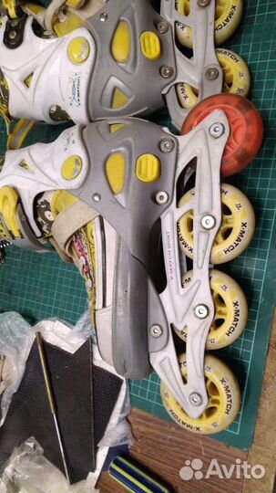 Роликовые коньки