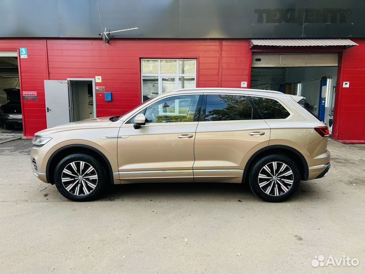 Volkswagen Touareg 3.0 AT, 2018, 120 112 км