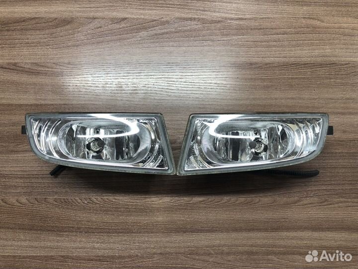 Фары противотуманные Honda Civic 4D FD 2006-2011