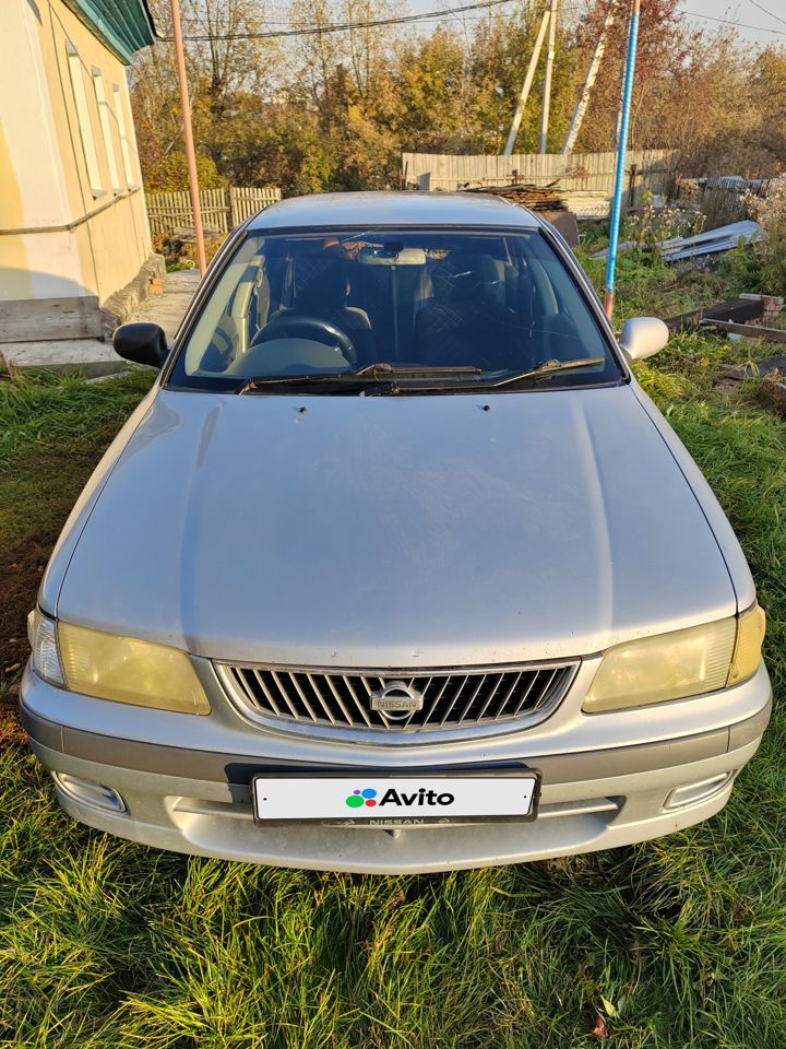 Nissan Sunny: фото владельца