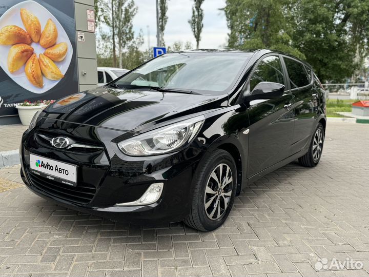 Hyundai Solaris 1.4 AT, 2011, 89 700 км