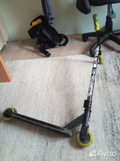 Трюковой самокат Rush action
