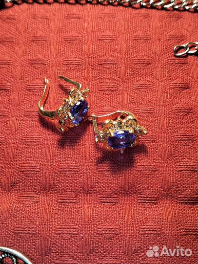 Серьги бижутерия