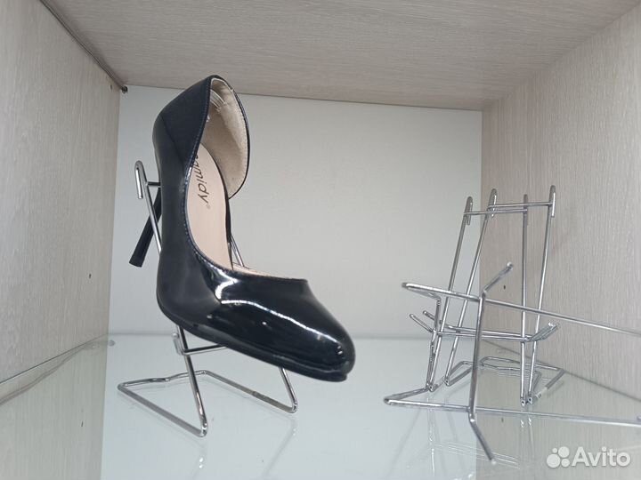 Металлическая подставка