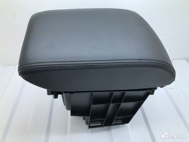 Подлокотник Mazda 6 GJ