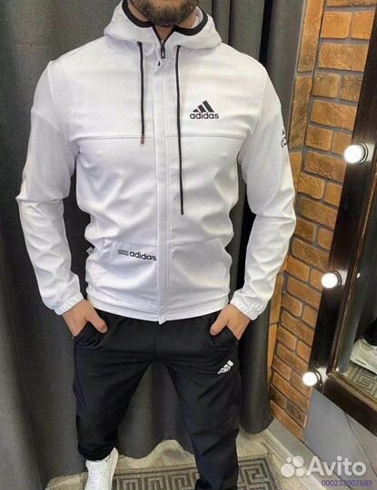 Спортивный костюм