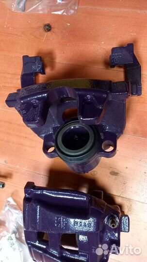 Суппорта VW Tiguan Golf Skoda 5N0615124 5N0615123