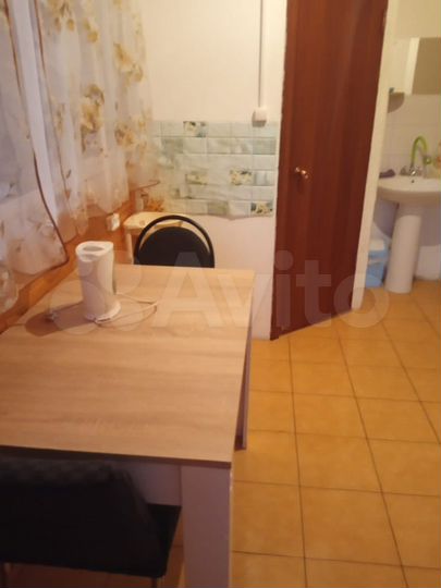 Комната 18 м² в 3-к., 1/2 эт.