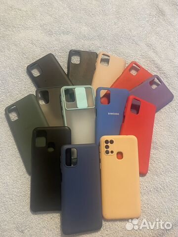 Чехлы на телефон